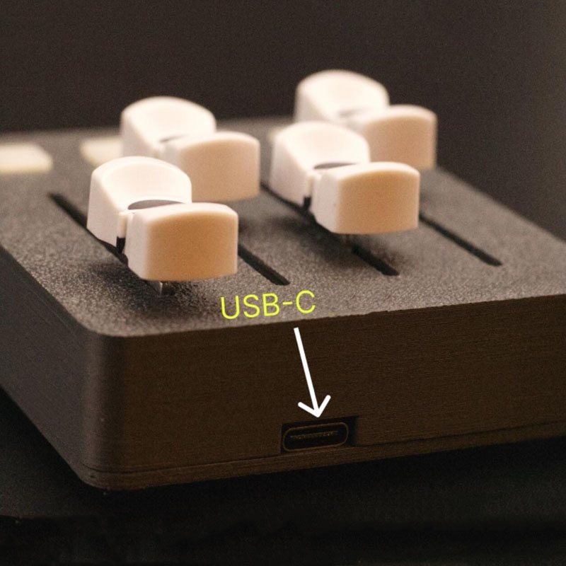 Audio Music Production - Controlador MIDI EM-PO2 com 4 Faders