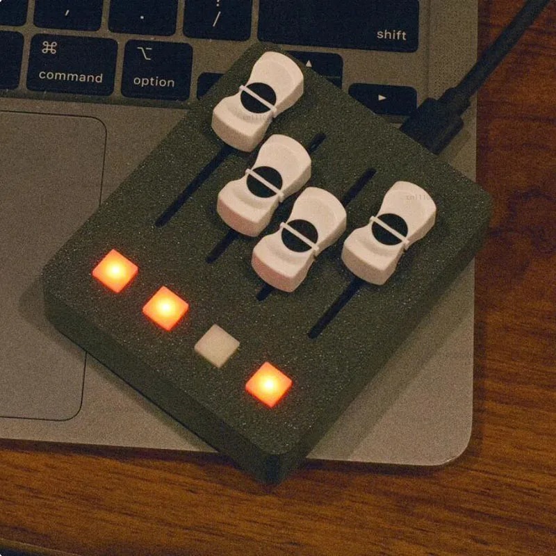 Controlador MIDI EM-PO2 – 4 Fa - Audio Music Production avaliação e preço